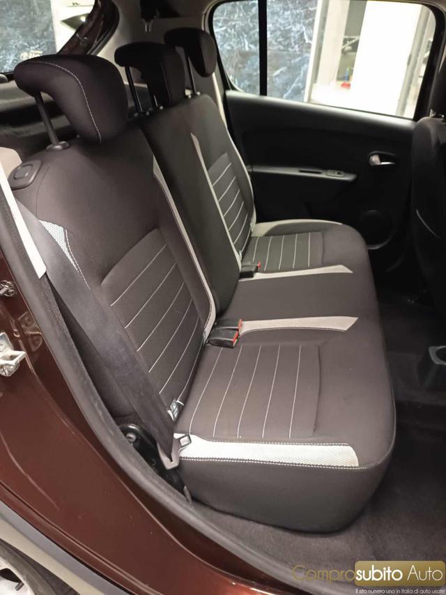 DACIA Sandero 0.9 TCE 12v 90cv SeS Easy-R