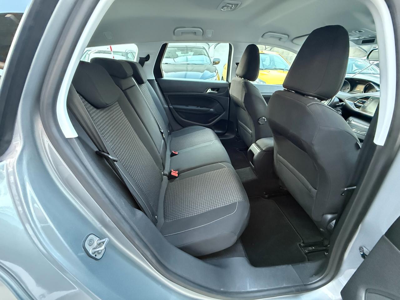 Peugeot 308 BlueHDi 130 S&S SW Tech Edition - Navigatore