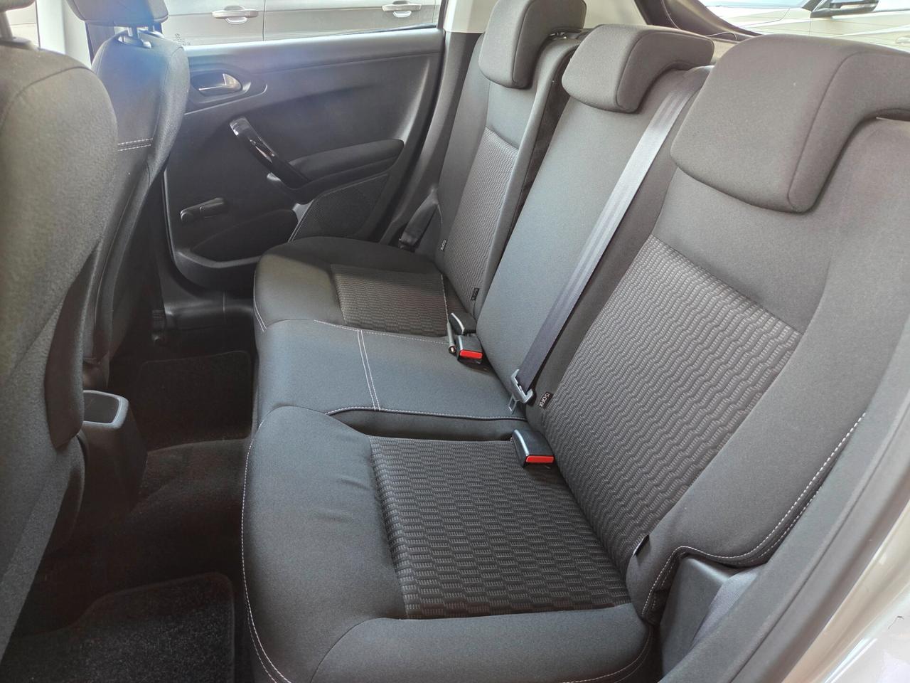 Peugeot 208 PureTech 82 5 porte Allure