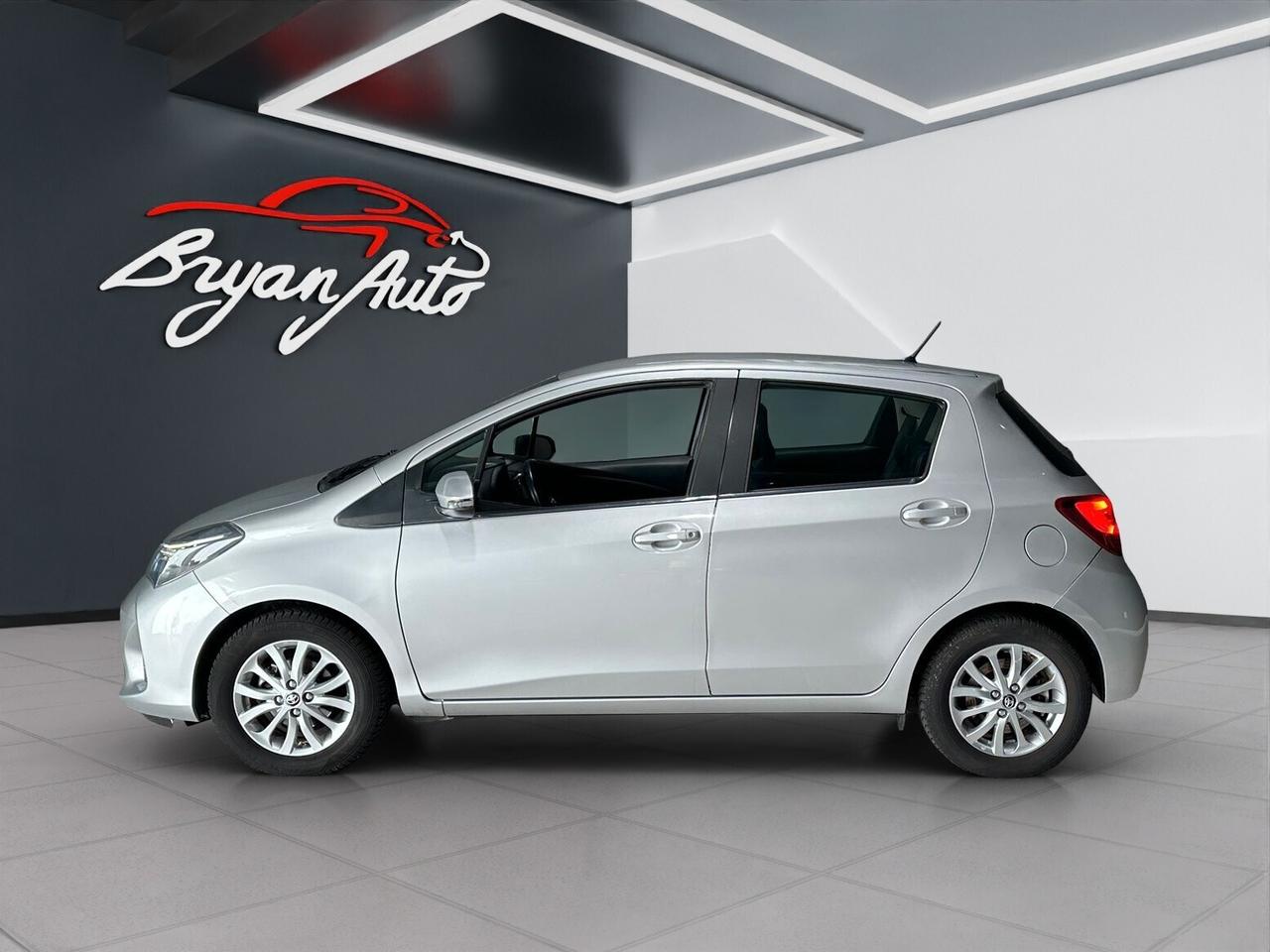 Toyota Yaris 1.0 5 porte Lounge