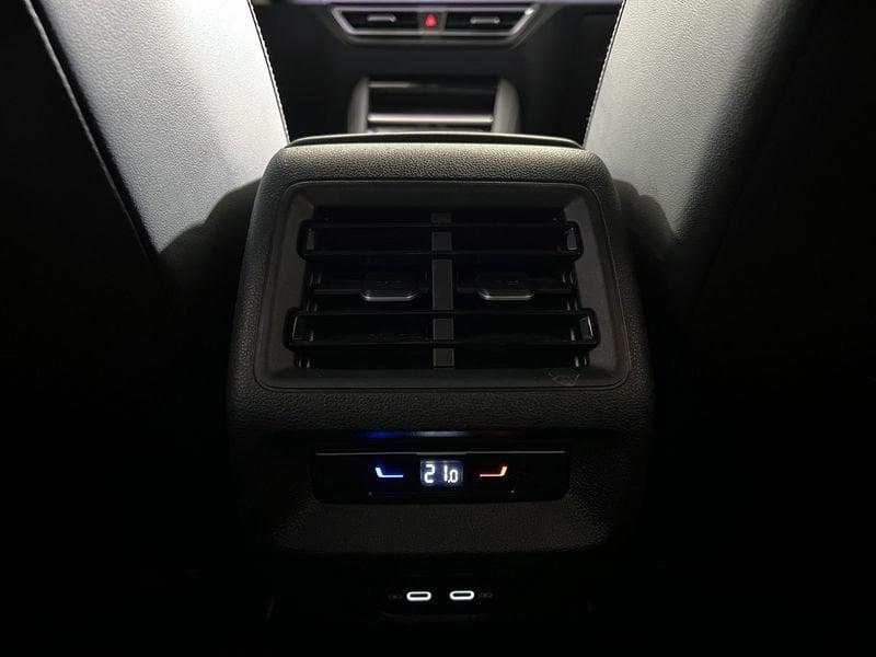 Volkswagen Tiguan Tiguan 2.0 TDI 150 CV DSG R-Line