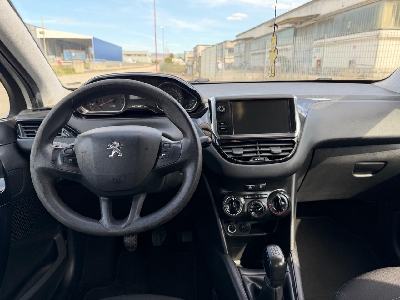 Peugeot 208 1.4 HDi 68 CV 5 porte 12. GARANZIA