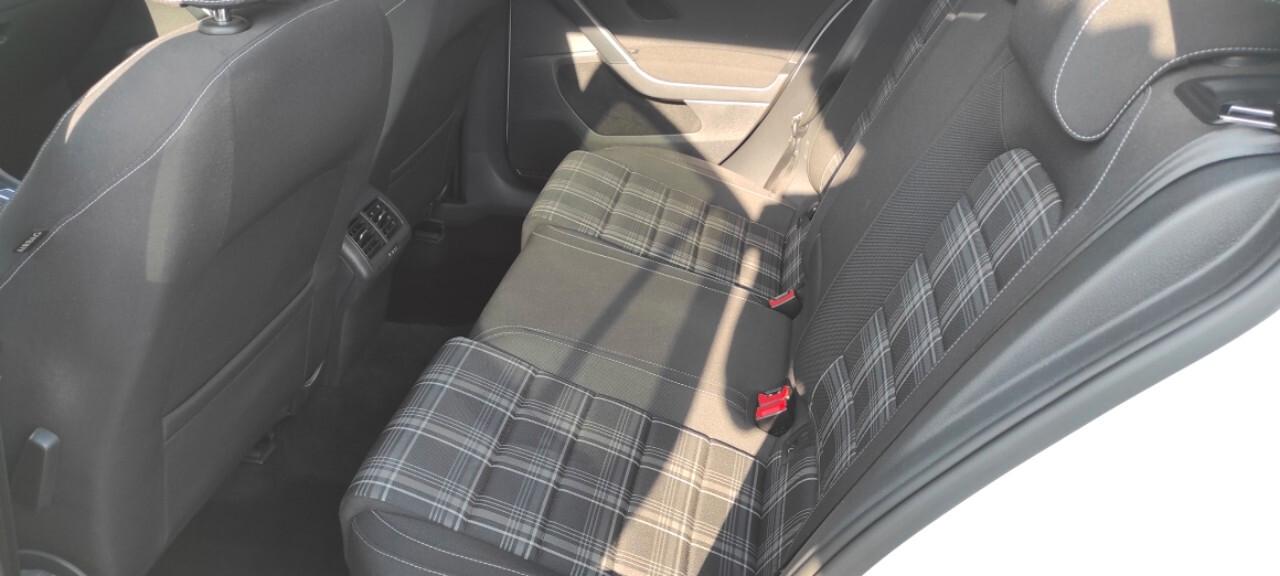 Volkswagen Golf GTD 2.0 TDI DSG 5p. BlueMotion Technology