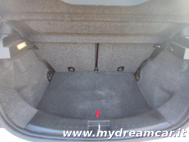 LANCIA Ypsilon 1.2 69 CV 5 porte Platinum
