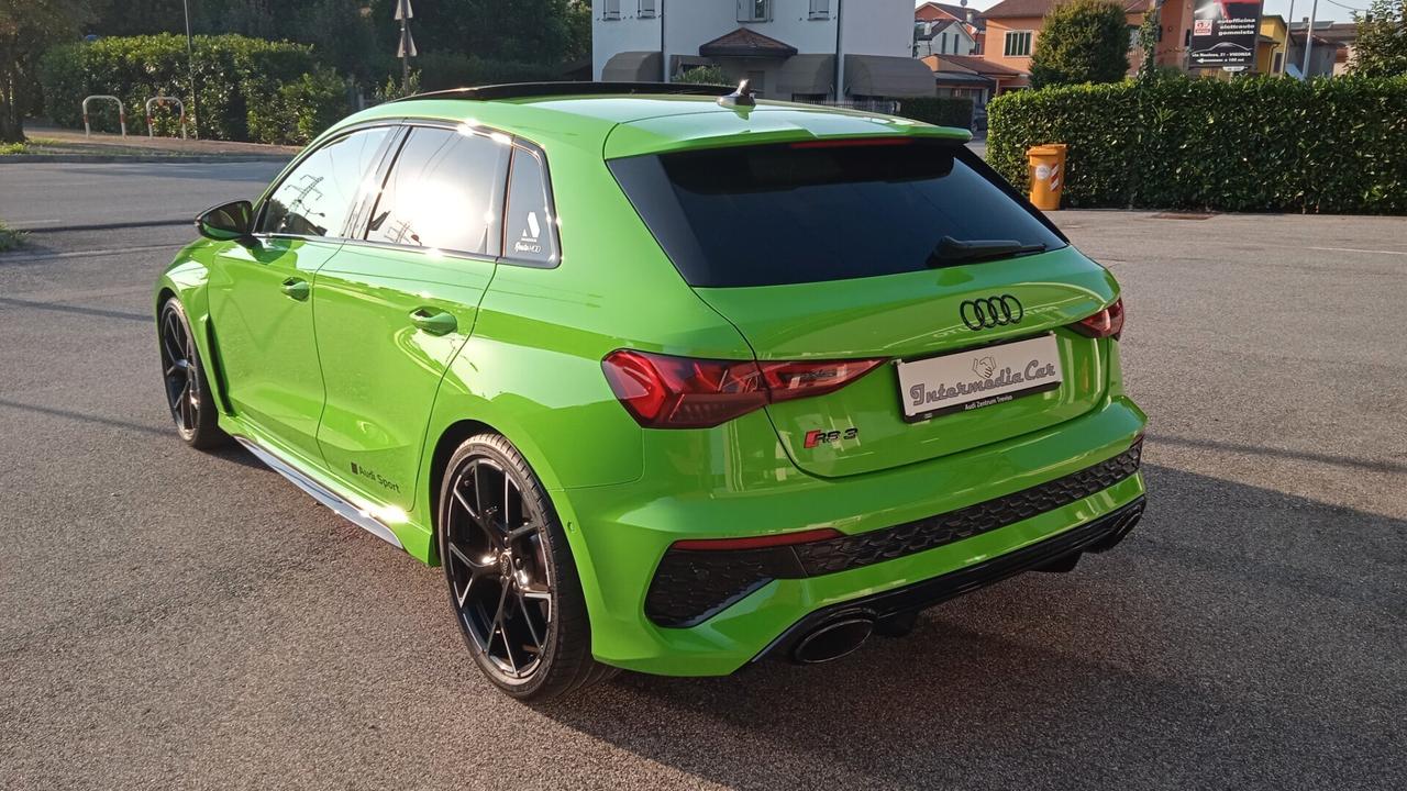 Audi A3 RS 3 TFSI quattro S tronic