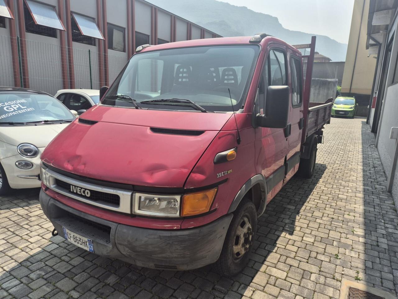 Iveco Daily RIBALTABILE TRILATERALE - CABINA DOPPI