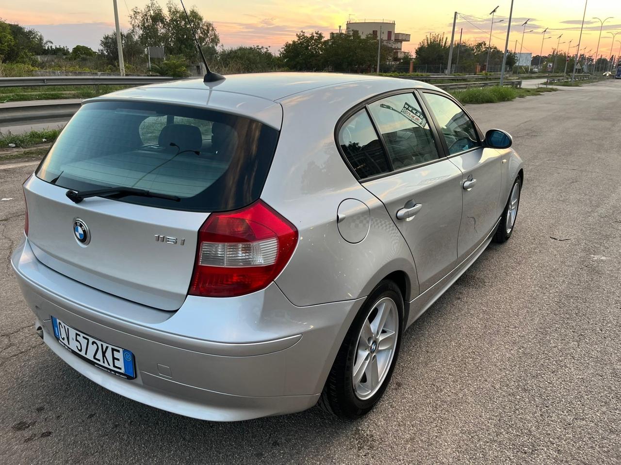 Bmw 116 116i cat 5 porte Futura