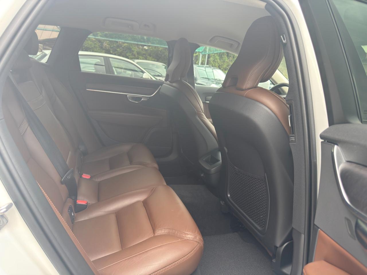Volvo V90 Cross Country V90 Cross Country D4 AWD Geartronic Pro