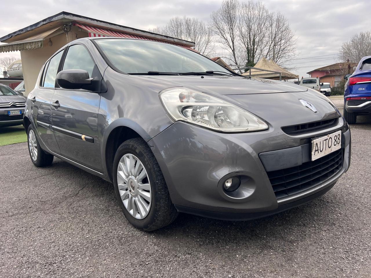 Renault Clio 1.2 16V 5 porte Luxe