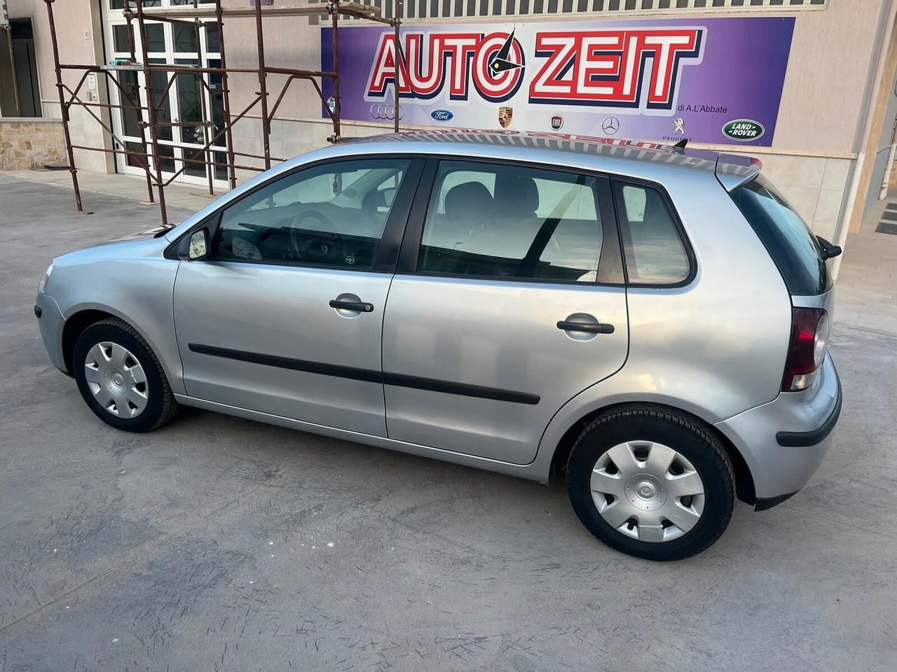 Volkswagen Polo 1.2/60CV 5p. Trendline