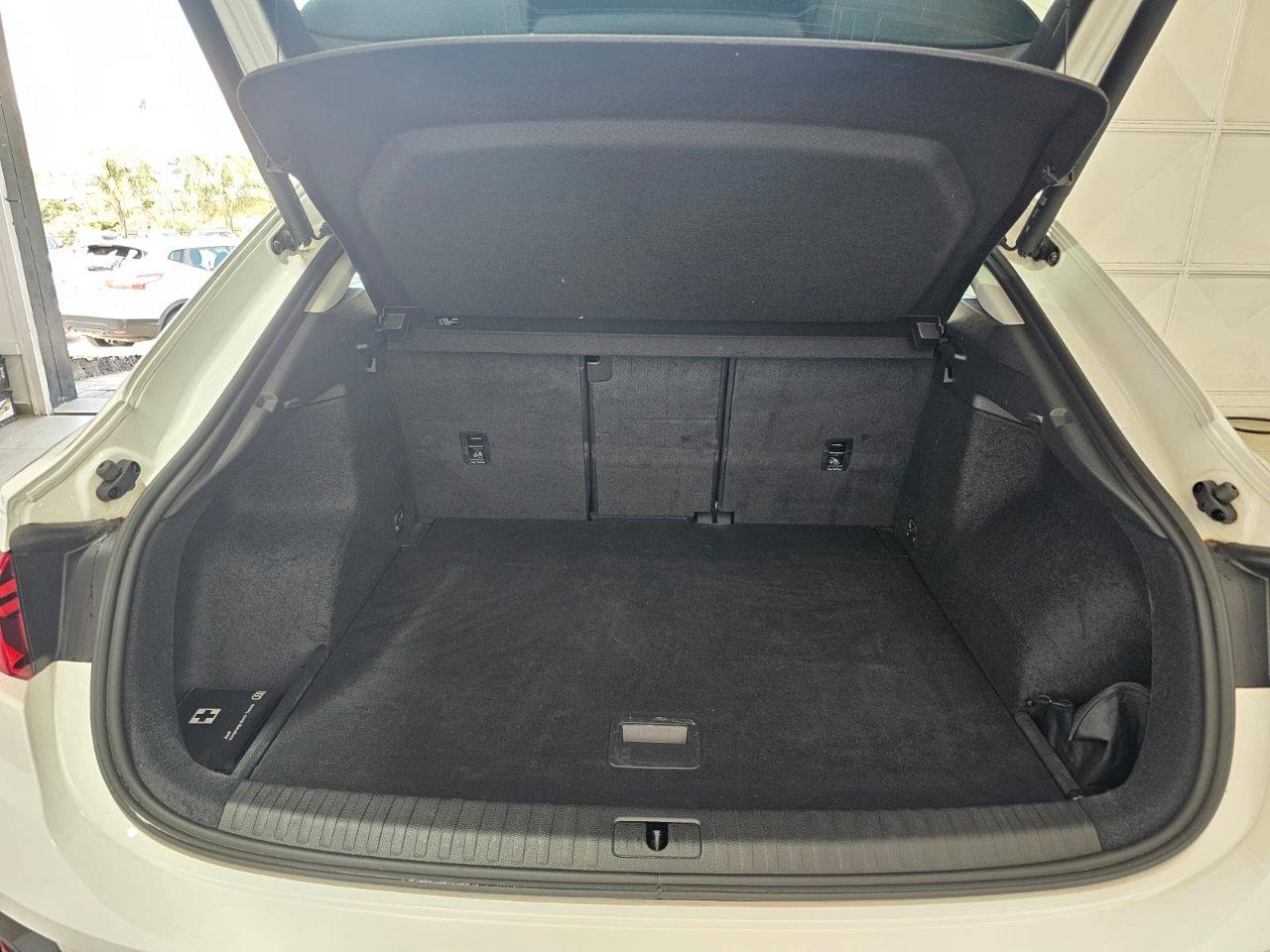 Audi Q3 Sportback 35 2.0 tdi S line edition s-tronic