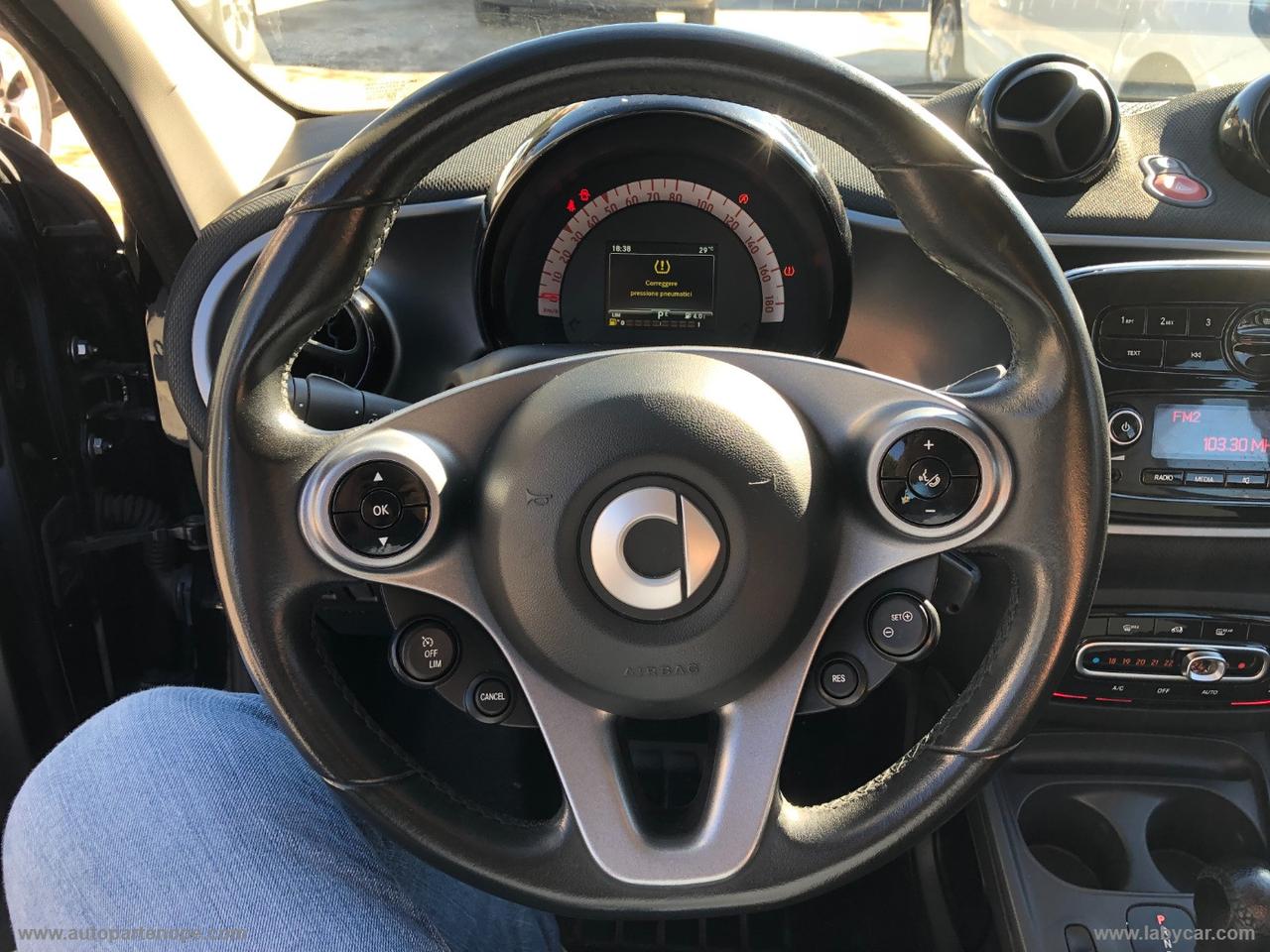 SMART forfour 70 1.0 twinamic Passion