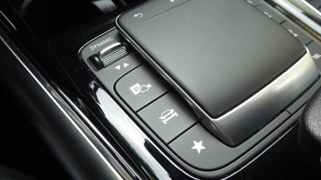 MERCEDES-BENZ GLA 250 e hybrid EQ Sport Plus