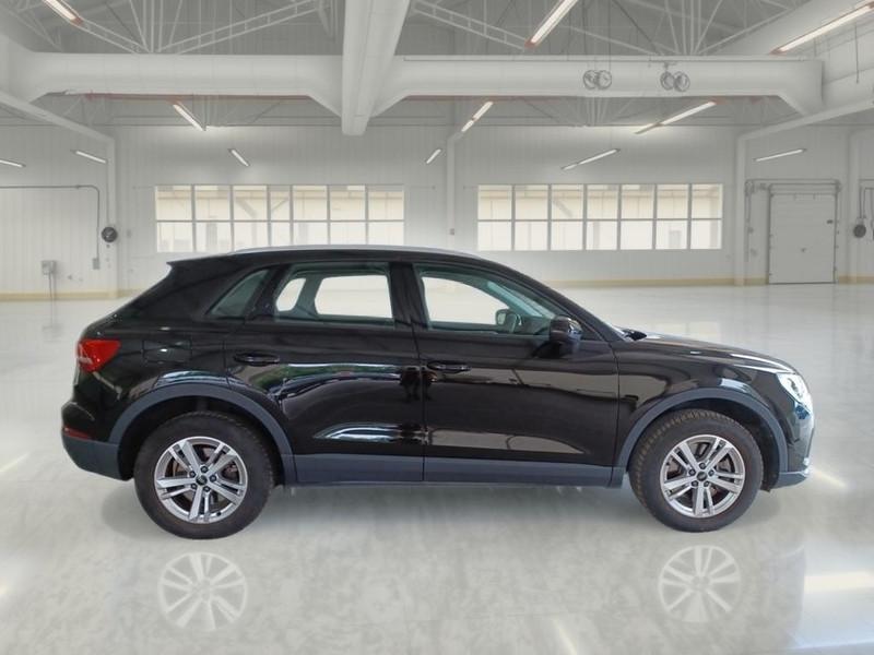 AUDI Q3 45 TFSI E S TRONIC BUSINESS SUV