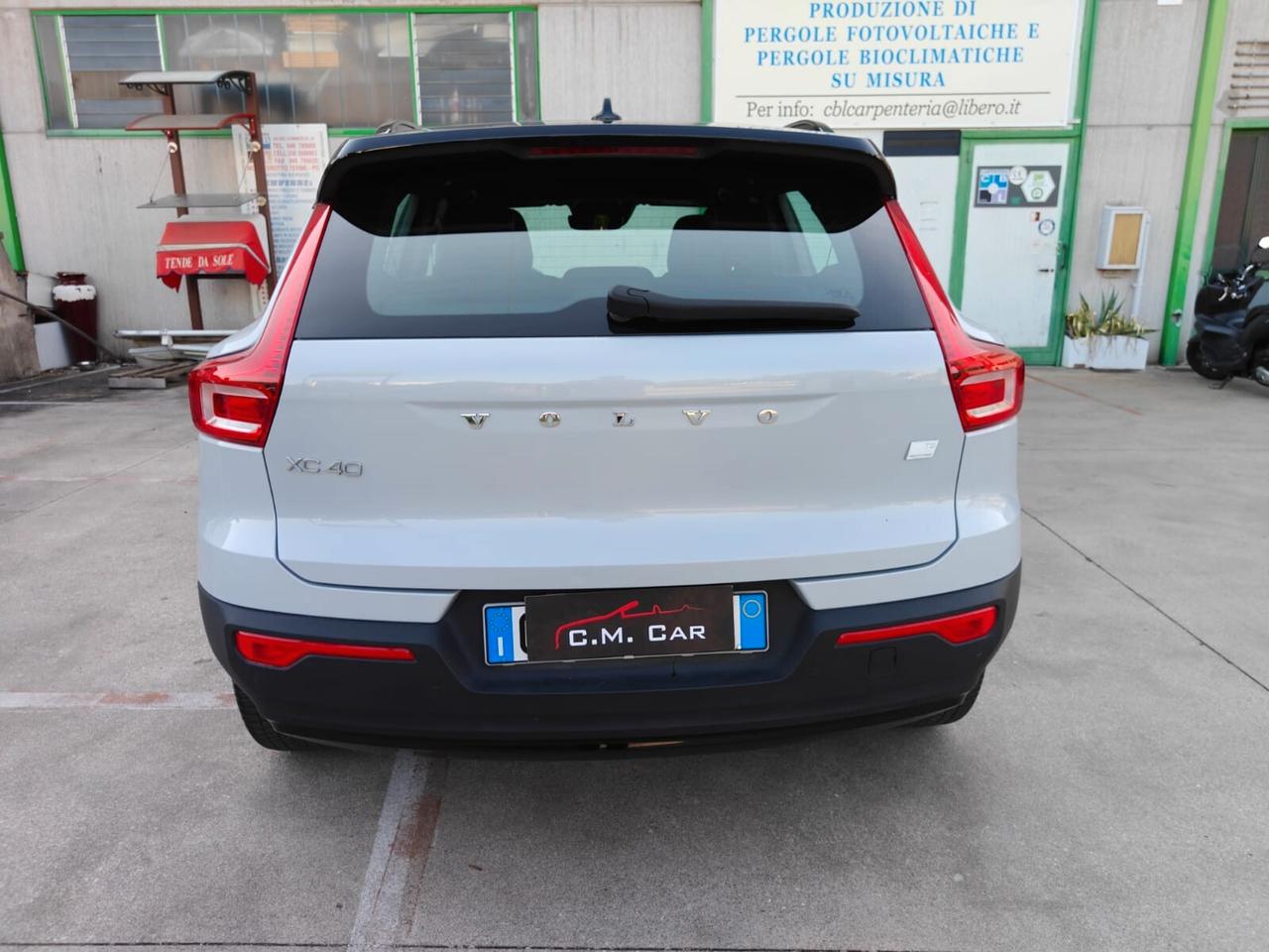 Volvo XC40 T5 Recharge Plug-in Hybrid automatico Plus Dark