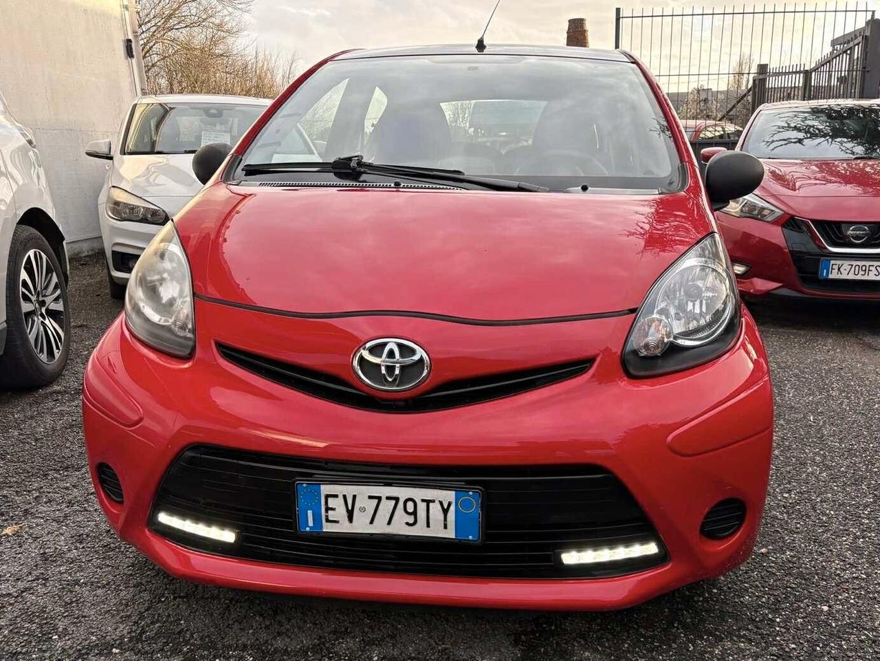 Toyota Aygo 1.0 12V VVT-i 5 porte Lounge Connect