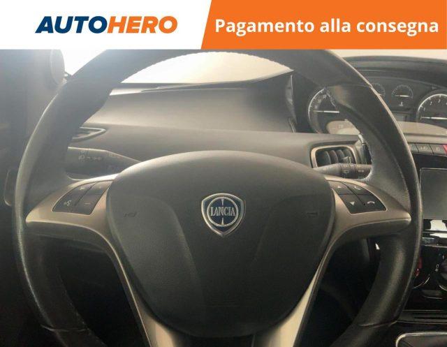 LANCIA Ypsilon 1.2 69 CV 5 porte Gold