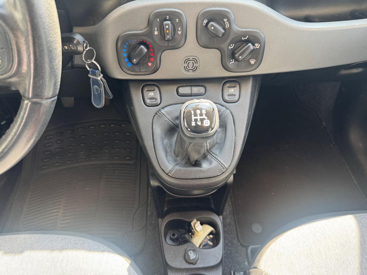 Fiat Panda Connected By Wind 1.2 #12009