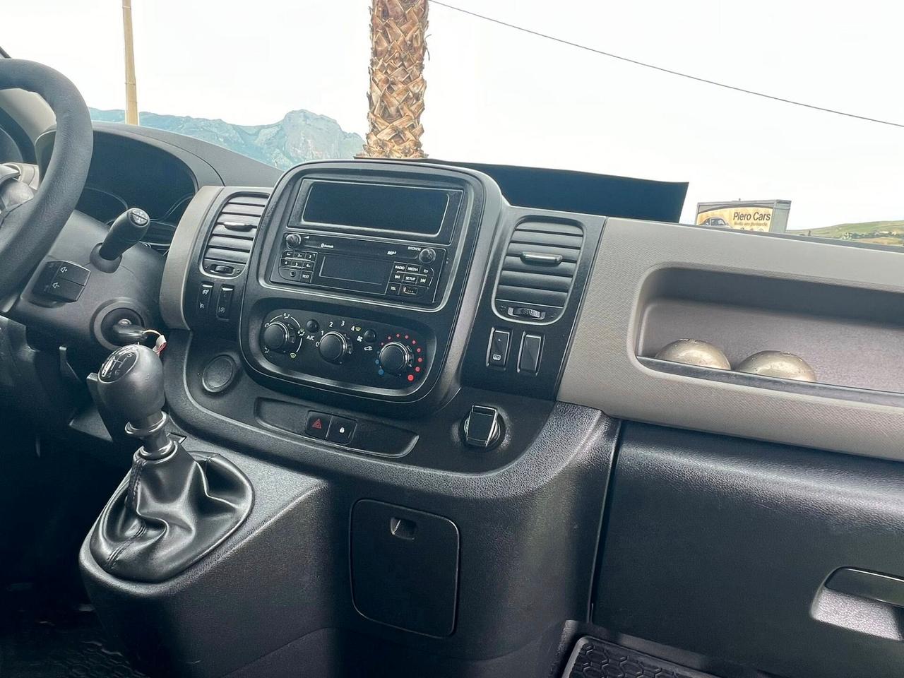 RENAULT TRAFIC 3 POSTI 1.6 DCI 125CV ANNo 2017