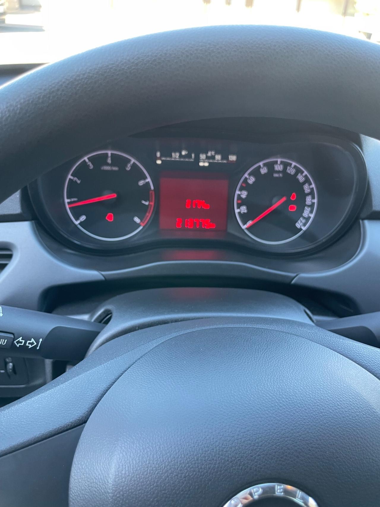 Opel Corsa 1.4 90CV GPL Tech Coupé Innovation