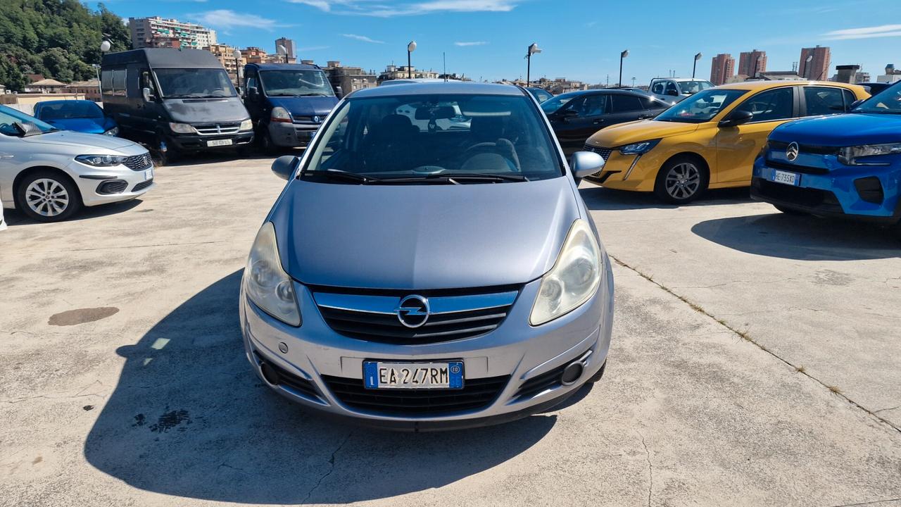 Opel Corsa 1.2 3 porte Sport