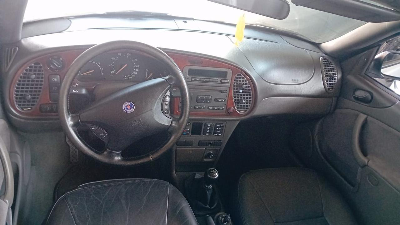 Saab 9-5 2.0i 16V lpt cat SE
