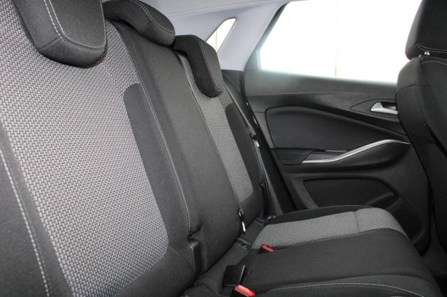 Opel Grandland 1.2 Bus. Elegance s&s 130cv at8