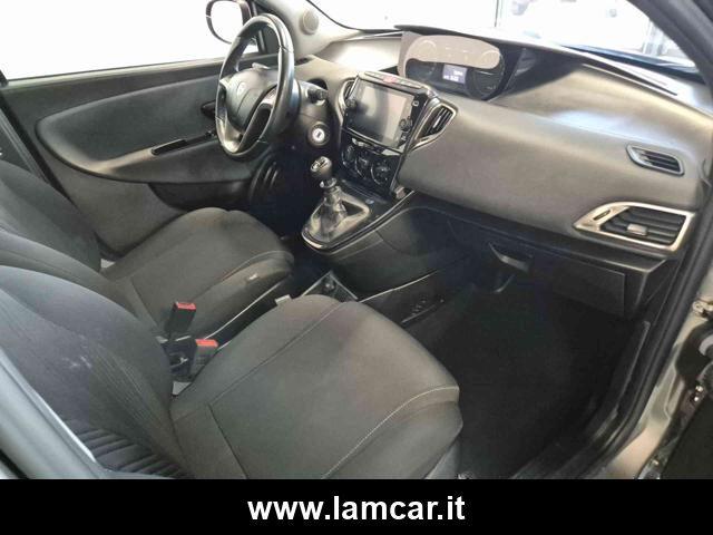 LANCIA Ypsilon 1.0 FireFly 5 porte S&S Hybrid Gold