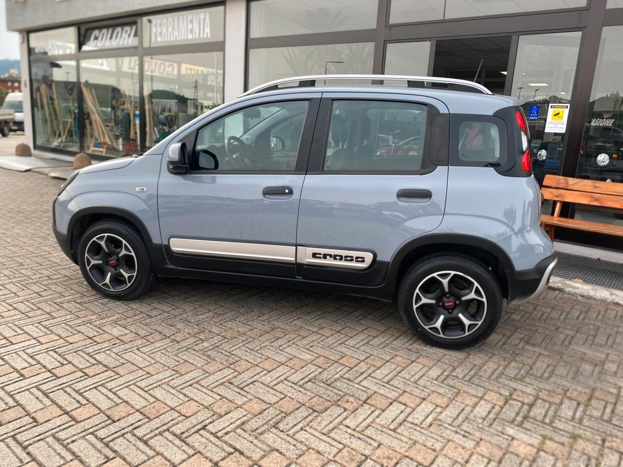 Fiat Panda 1.0 FireFly S&S Hybrid City Cross