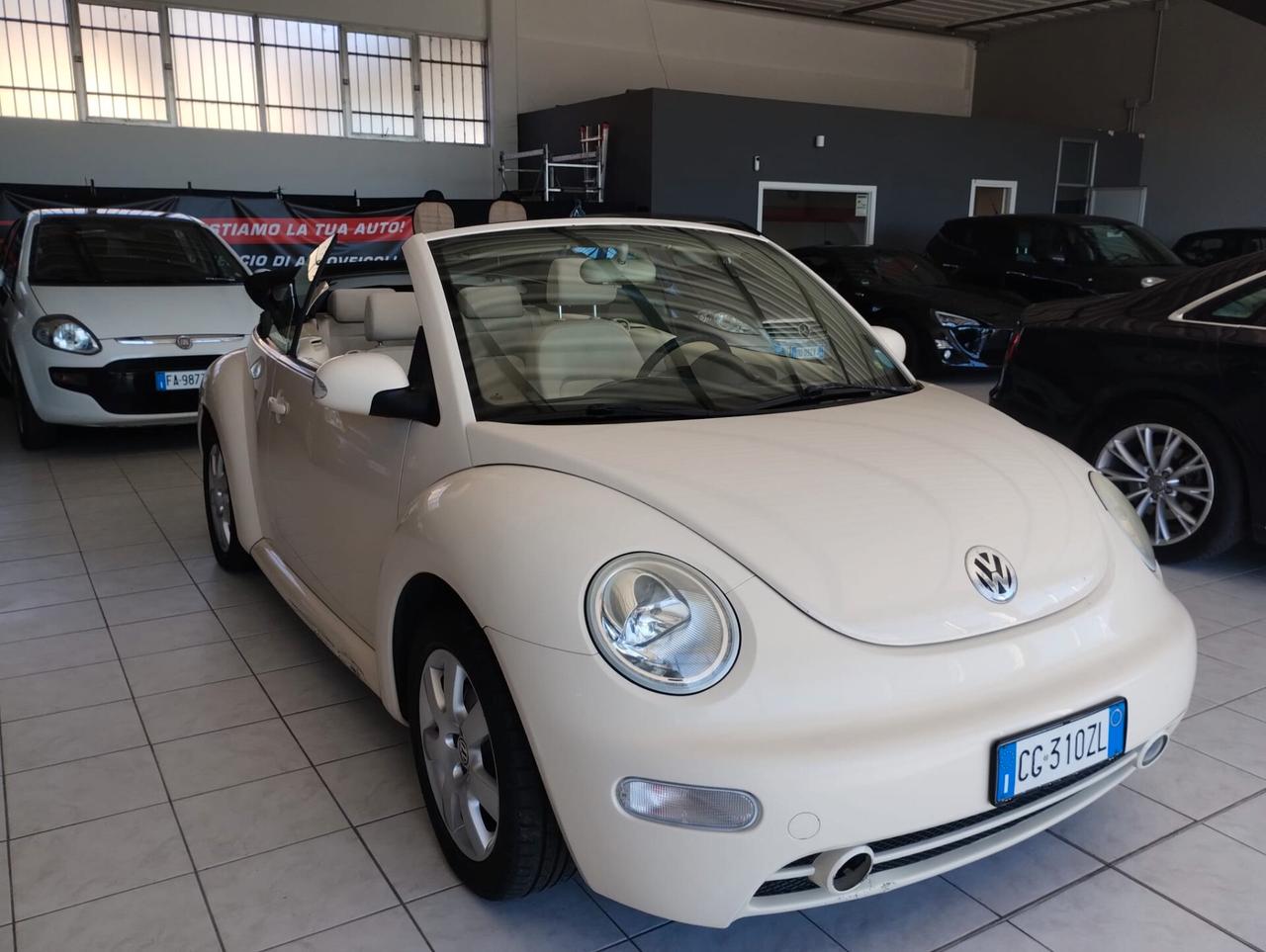 Volkswagen New Beetle 1.6 Cabrio KM 125.300