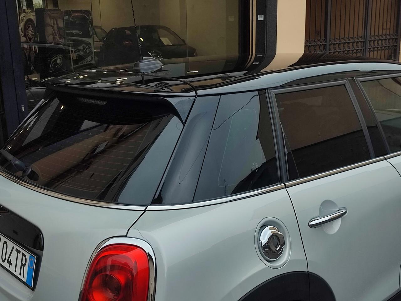 Mini 2.0 Cooper SD aut. Hype 5 porte Pack Works