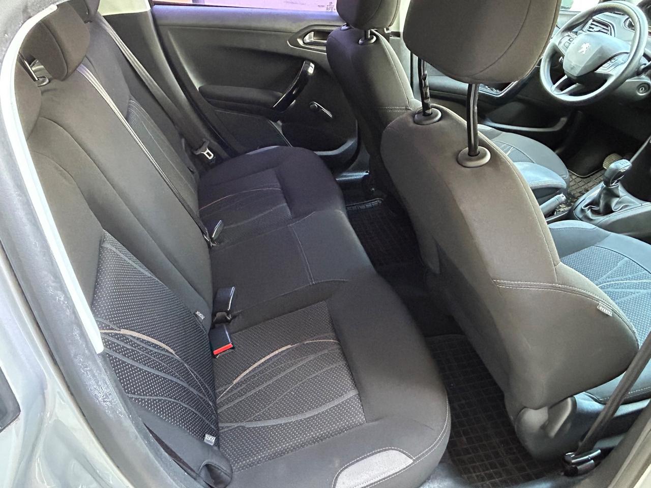 Peugeot 208 1.4 VTi 95 CV 70.000km