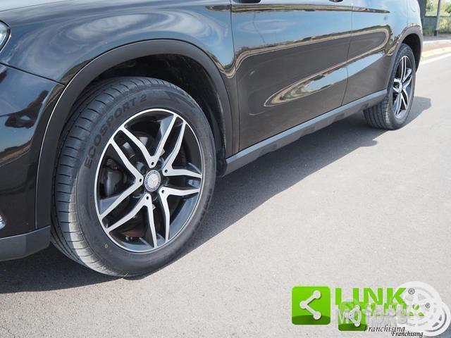 MERCEDES-BENZ GLA 200 d Automatic 4Matic Premium