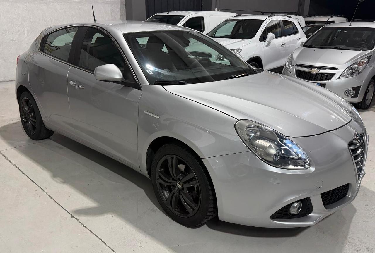 Alfa Romeo Giulietta Neopatentati Diesel
