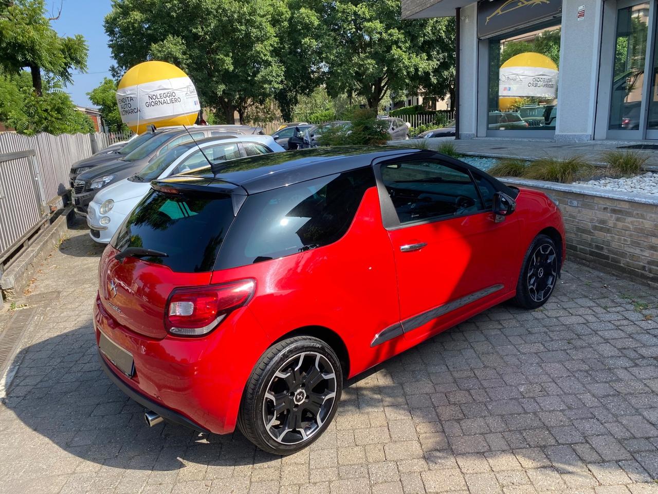 Ds DS3 DS 3 1.6 VTi 120 aut. Just Black GPL!