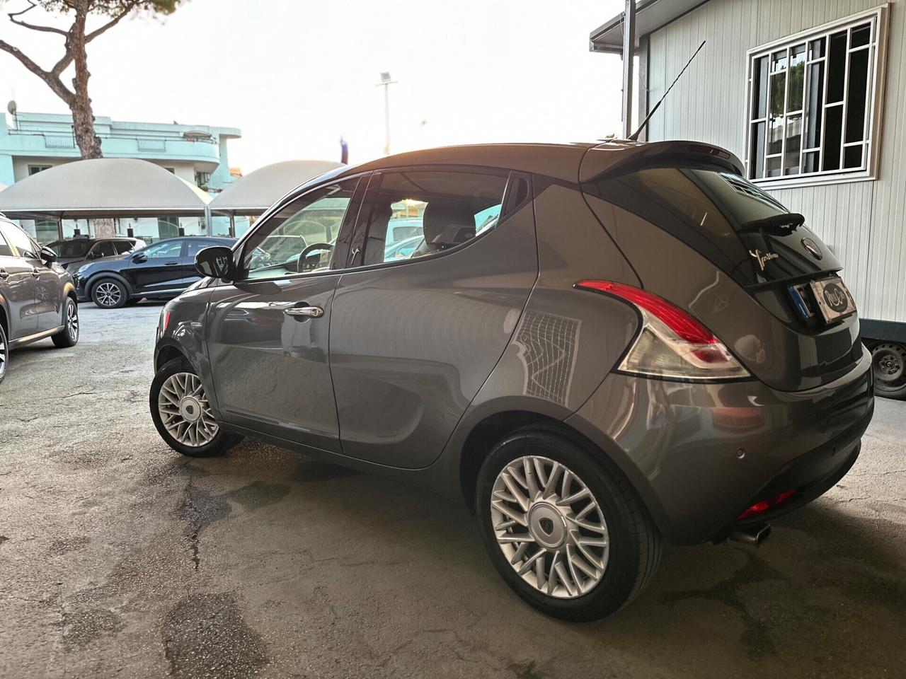 Lancia Ypsilon Gold 1.3 MJT 16V 95 CV 5 Porte