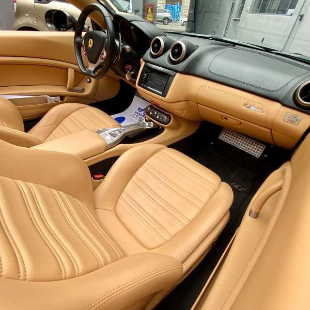 Ferrari California DCT versione limitata 490cv 312kmh