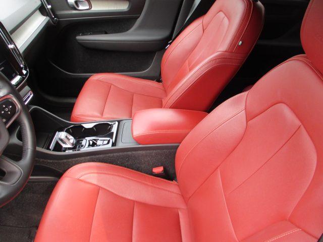 VOLVO XC40 D3 AWD Geartronic Inscription