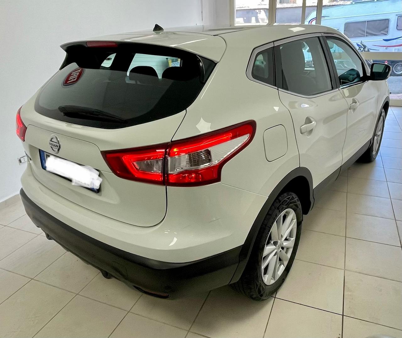 Nissan Qashqai 1.6 dCi 2WD Visia