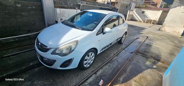 Opel Corsa 1.2 85CV 3 porte GPL-TECH b-color