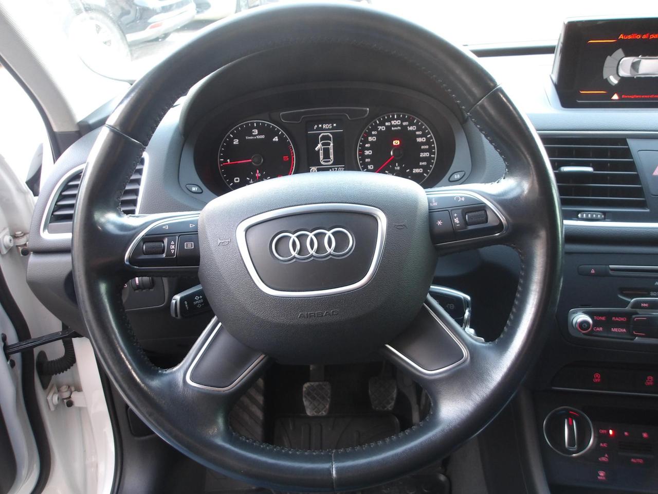 Audi Q3 2.0 tdi Business 150cv