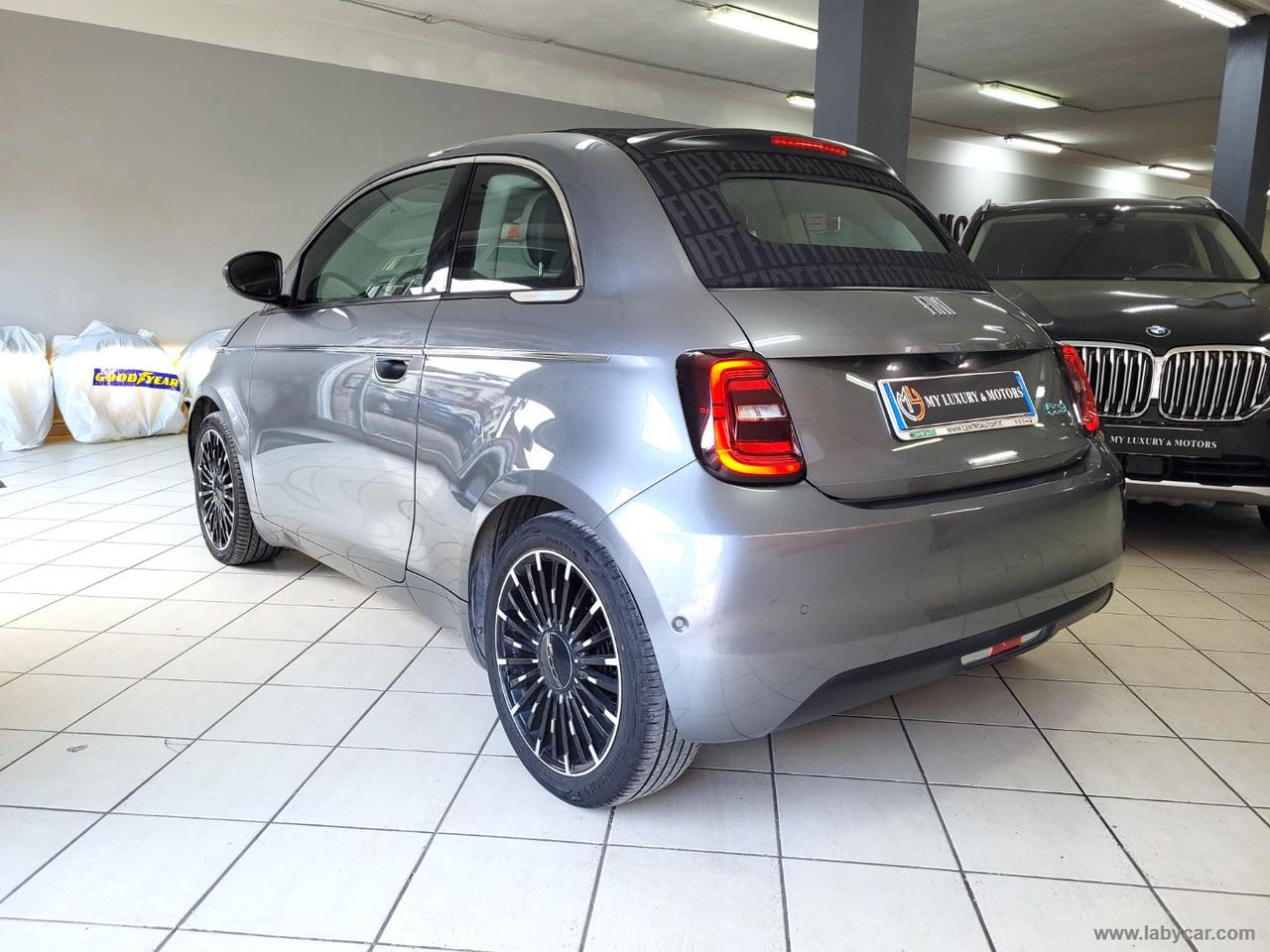 FIAT 500E La Prima Cabrio 42 kWh UNIPRO*CERT