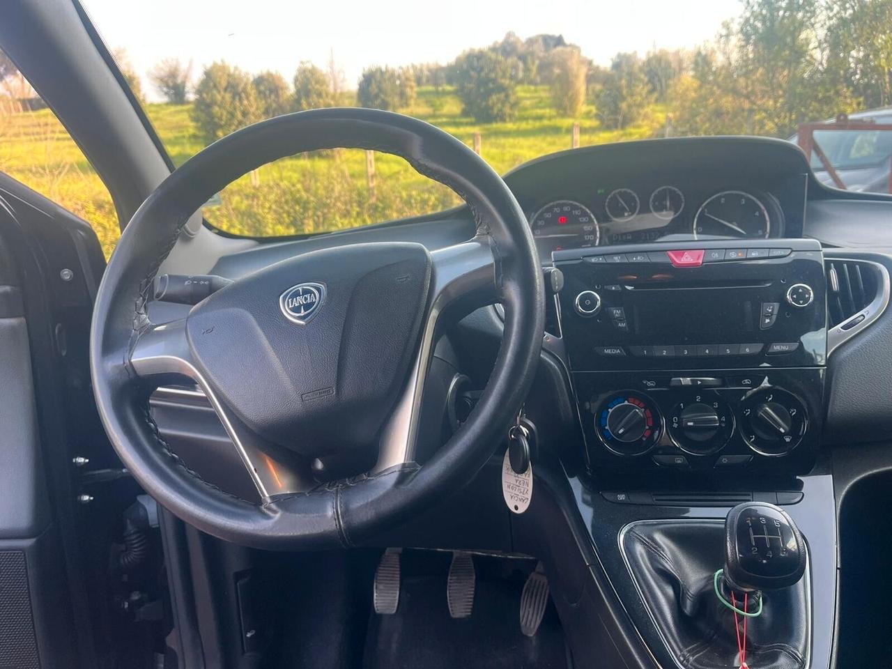 Lancia Ypsilon 1.3 MJT 16V 95 CV 5 porte S&S Elle