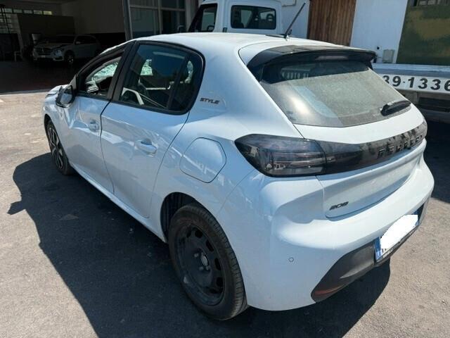 Peugeot 208 PureTech 100 Stop&Start 5 porte Style