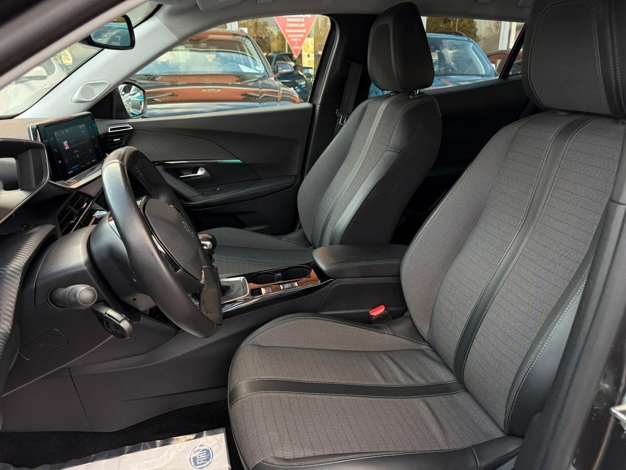 Peugeot 2008 1.5 BlueHDi 110CV Allure Pack - 2022
