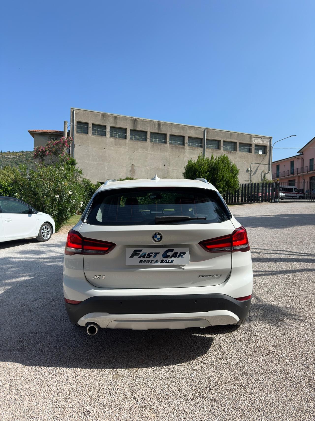 Bmw X1 xDrive25e xLine Plus ok neopatentati
