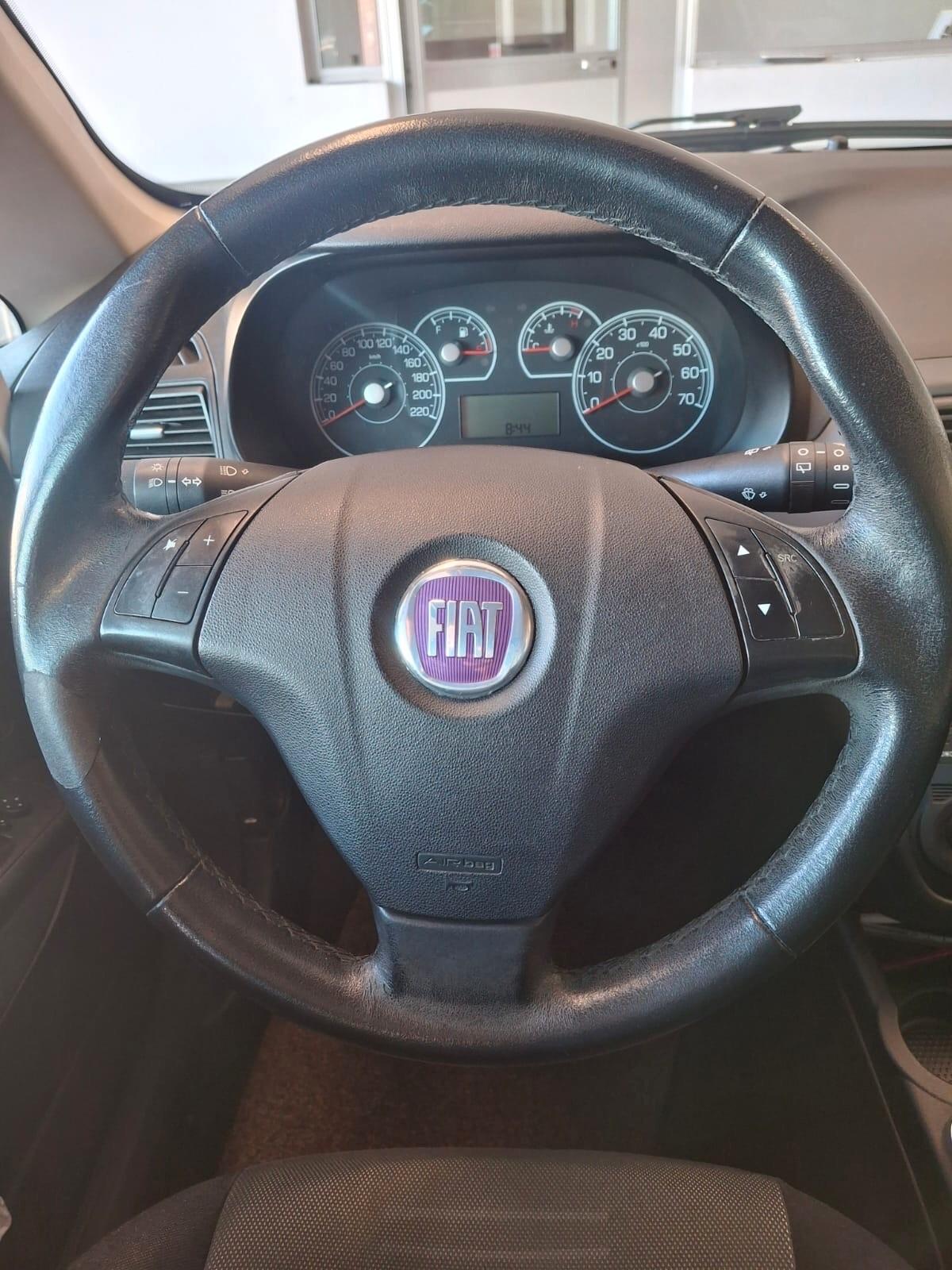 Fiat Grande Punto 5p 1.4 *NEOPATENTATI