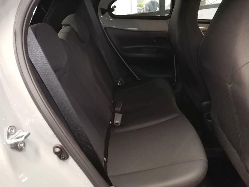 Toyota Aygo X Aygo X 1.0 VVT-i 72 CV 5 porte Lounge S-CVT