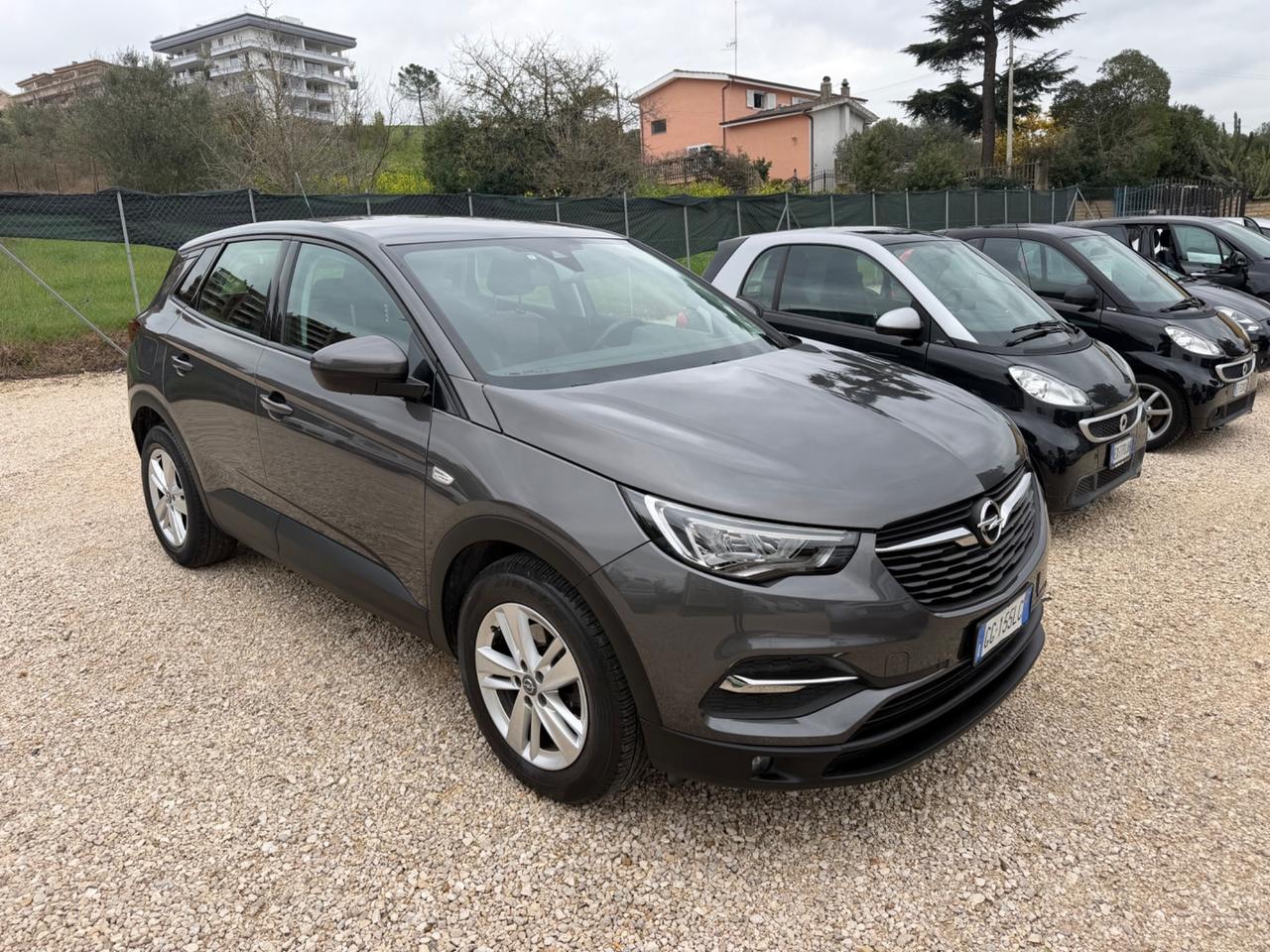 Opel Grandland X 1.5 diesel Ecotec Start&Stop aut. Business Ed.