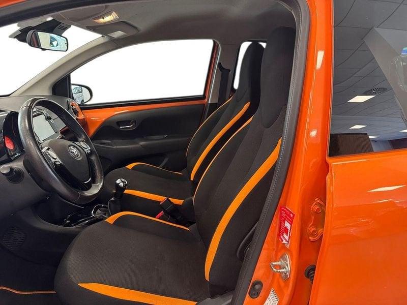 Toyota Aygo 1.0 VVT-i x-wave orange